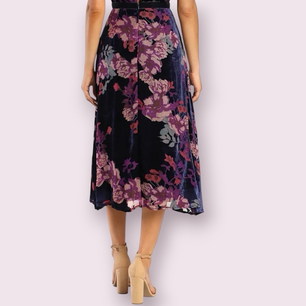 NWT Lulus Endearing Style‎ Navy Floral Burnout Velvet Halter Midi Dress Small - Picture 7 of 16